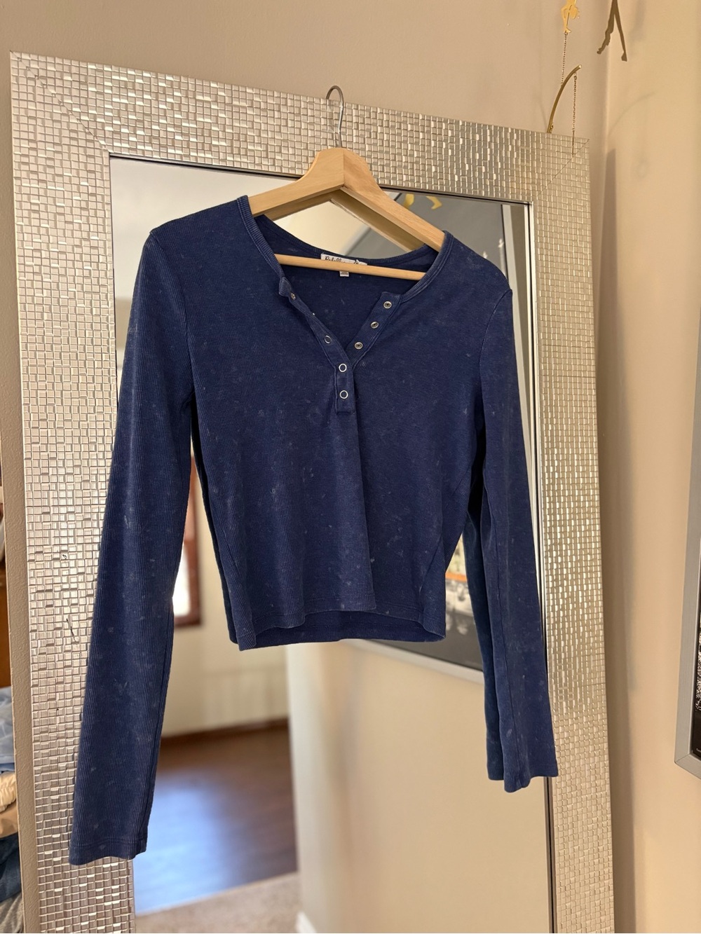Rebellious One Navy Henley Long-Sleeve Crop Top